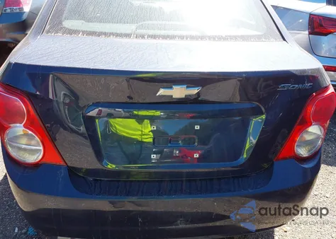 2016 Chevrolet Sonic Ls Auto z USA, uszkodzony, nr VIN 1G1JA5SG7G4120480